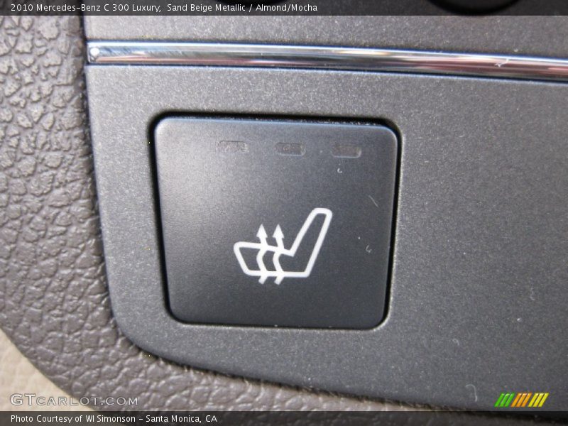 Controls of 2010 C 300 Luxury