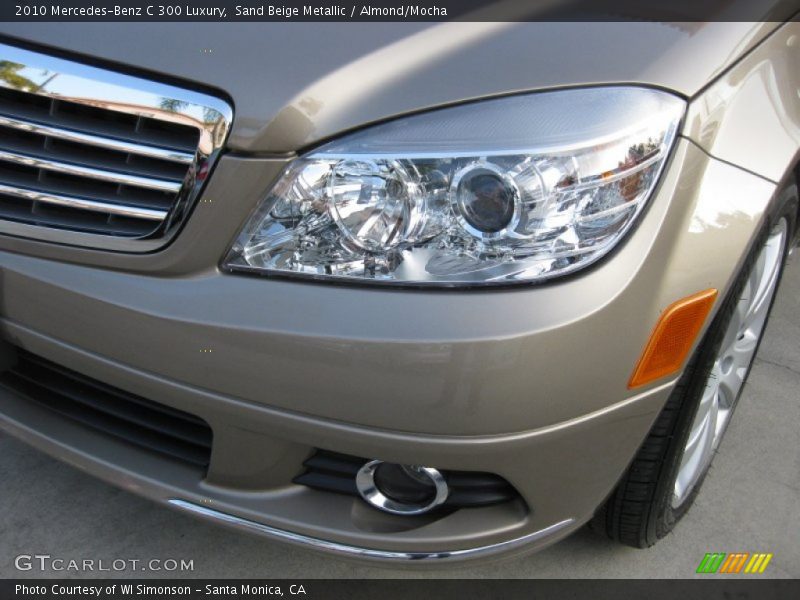 Sand Beige Metallic / Almond/Mocha 2010 Mercedes-Benz C 300 Luxury