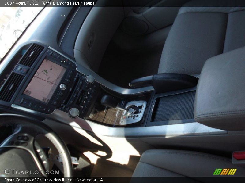 White Diamond Pearl / Taupe 2007 Acura TL 3.2