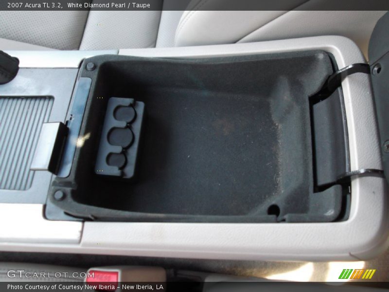 White Diamond Pearl / Taupe 2007 Acura TL 3.2