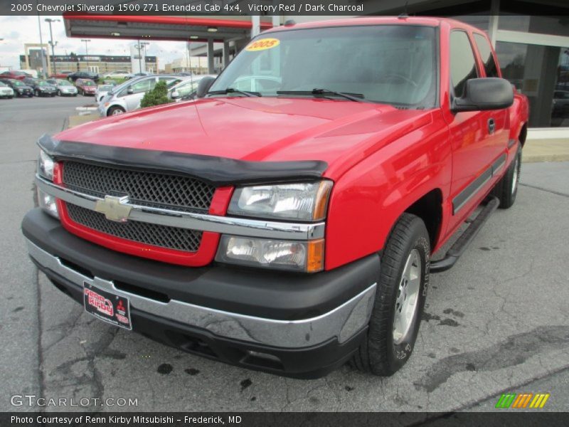 Victory Red / Dark Charcoal 2005 Chevrolet Silverado 1500 Z71 Extended Cab 4x4