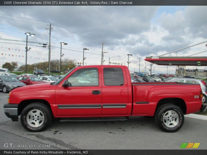 Victory Red / Dark Charcoal 2005 Chevrolet Silverado 1500 Z71 Extended Cab 4x4
