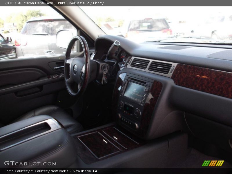 Pure Silver Metallic / Ebony 2010 GMC Yukon Denali AWD