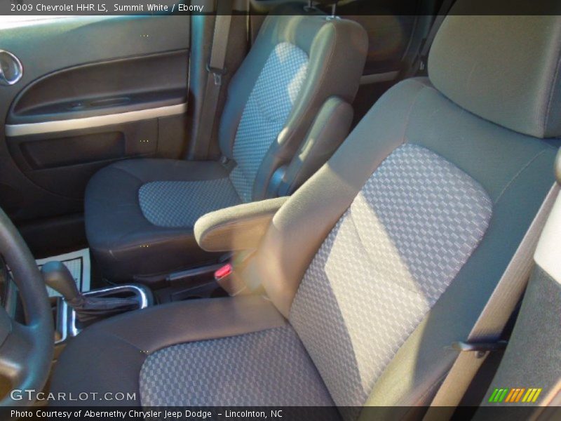 Summit White / Ebony 2009 Chevrolet HHR LS