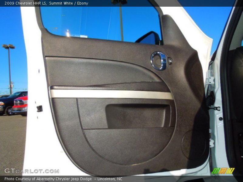 Summit White / Ebony 2009 Chevrolet HHR LS