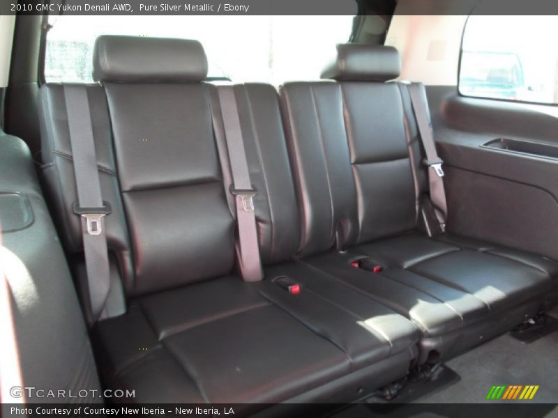 Pure Silver Metallic / Ebony 2010 GMC Yukon Denali AWD