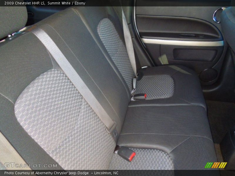 Summit White / Ebony 2009 Chevrolet HHR LS