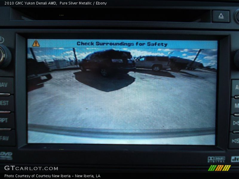 Pure Silver Metallic / Ebony 2010 GMC Yukon Denali AWD