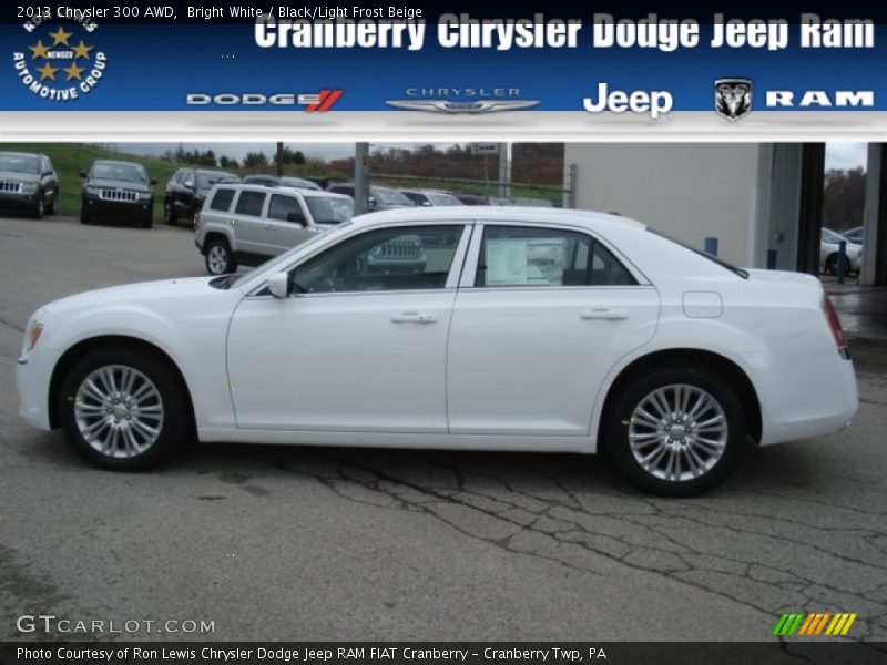 Bright White / Black/Light Frost Beige 2013 Chrysler 300 AWD