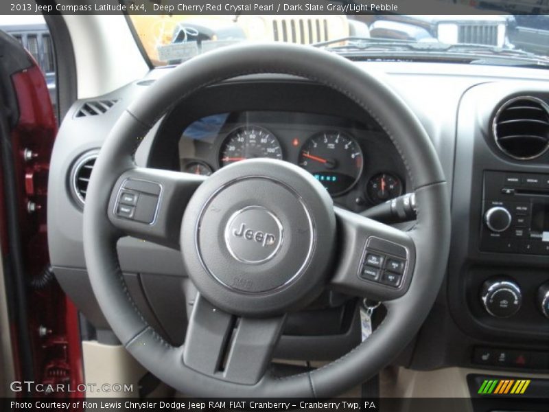  2013 Compass Latitude 4x4 Steering Wheel