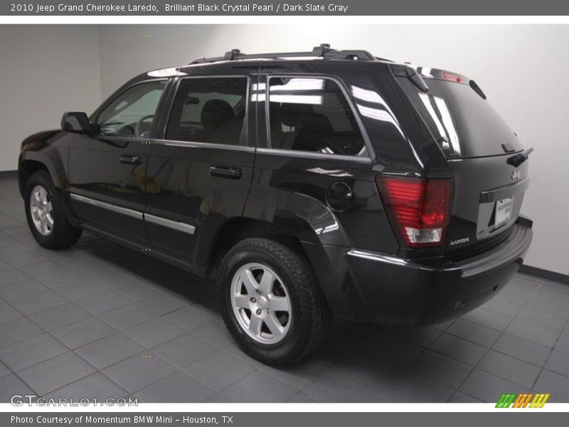 Brilliant Black Crystal Pearl / Dark Slate Gray 2010 Jeep Grand Cherokee Laredo