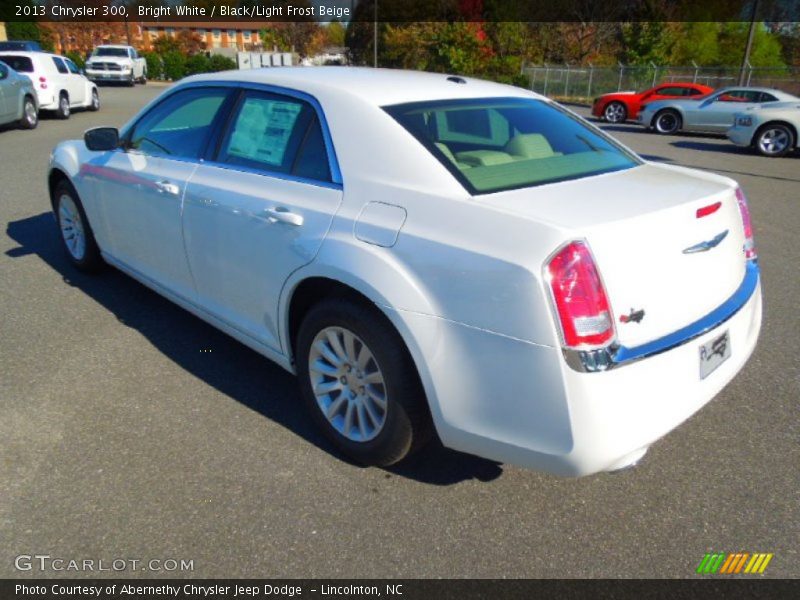 Bright White / Black/Light Frost Beige 2013 Chrysler 300