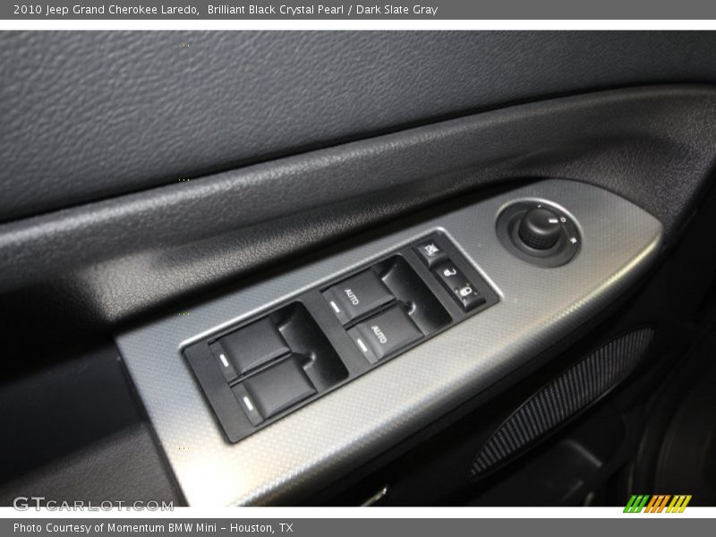 Brilliant Black Crystal Pearl / Dark Slate Gray 2010 Jeep Grand Cherokee Laredo