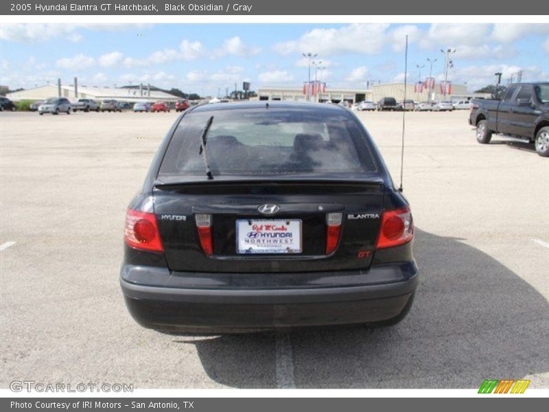Black Obsidian / Gray 2005 Hyundai Elantra GT Hatchback