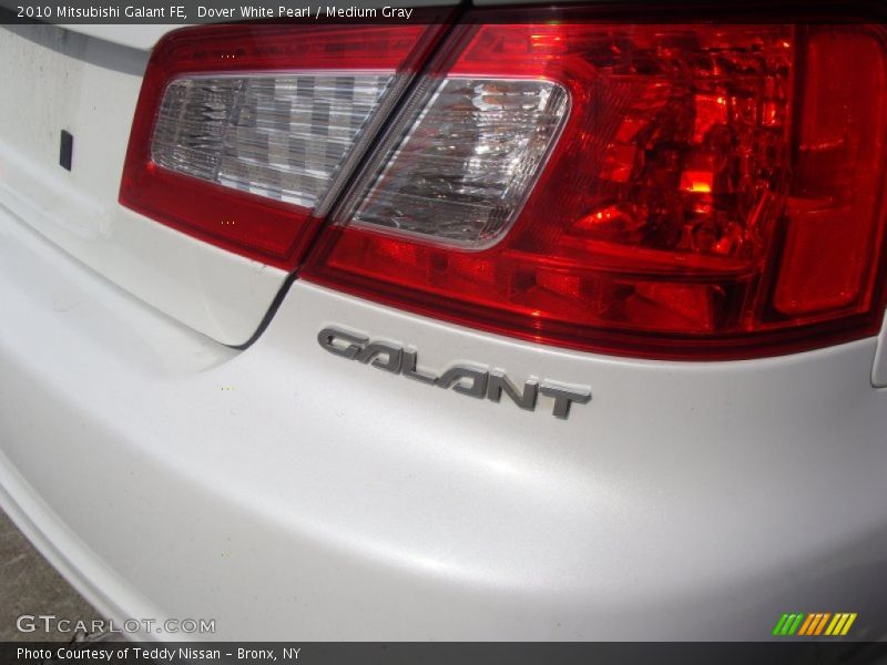 Dover White Pearl / Medium Gray 2010 Mitsubishi Galant FE