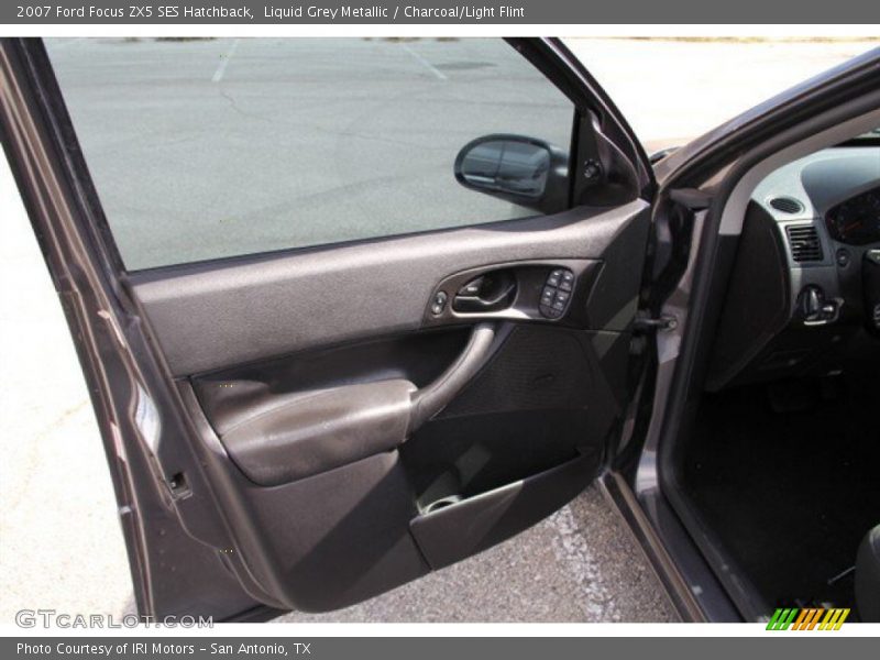Liquid Grey Metallic / Charcoal/Light Flint 2007 Ford Focus ZX5 SES Hatchback