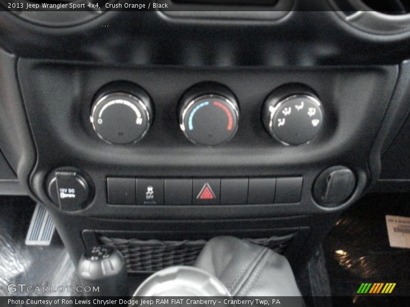 Controls of 2013 Wrangler Sport 4x4
