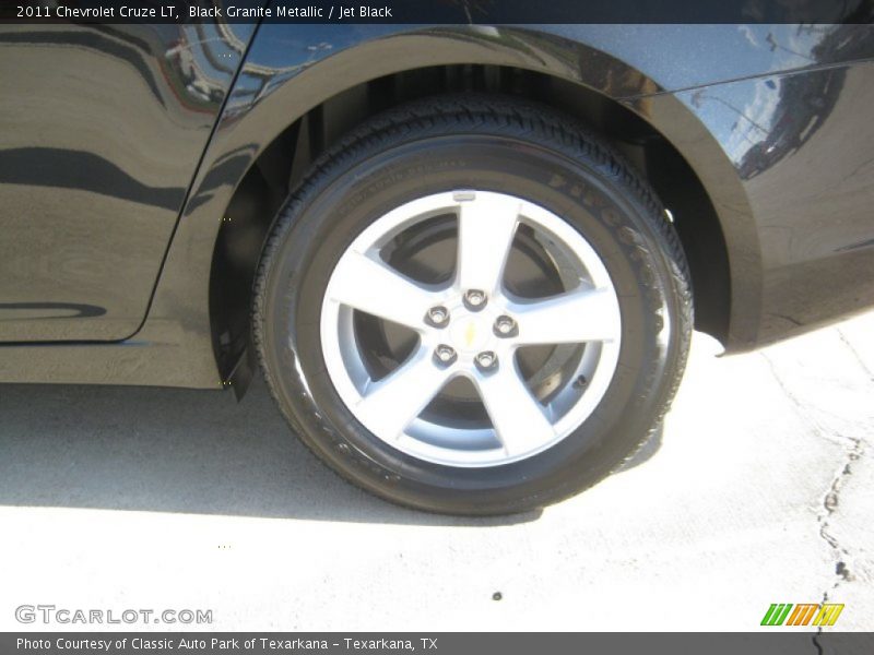 Black Granite Metallic / Jet Black 2011 Chevrolet Cruze LT