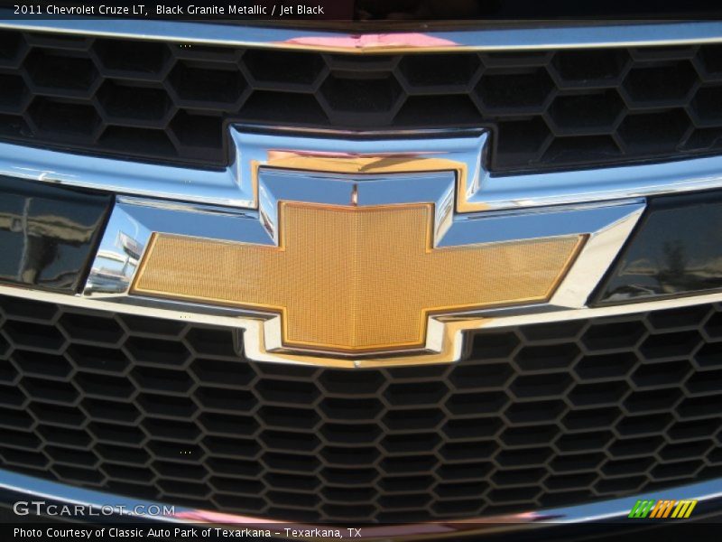 Black Granite Metallic / Jet Black 2011 Chevrolet Cruze LT