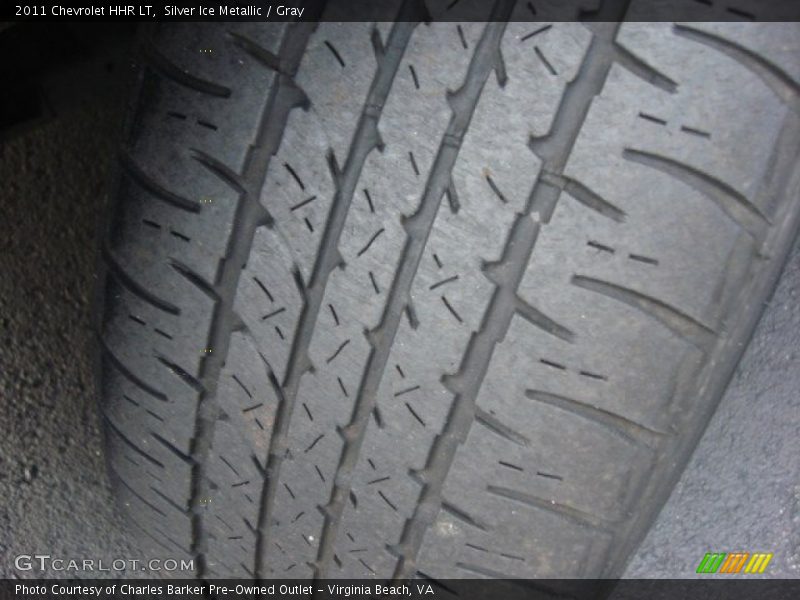 Silver Ice Metallic / Gray 2011 Chevrolet HHR LT