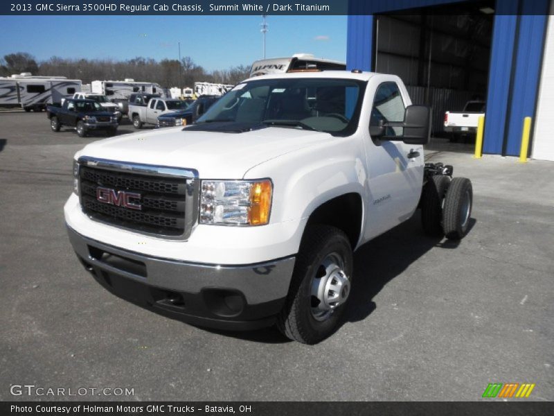 Summit White / Dark Titanium 2013 GMC Sierra 3500HD Regular Cab Chassis