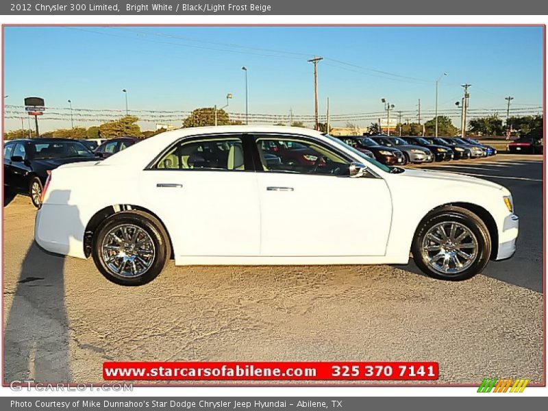 Bright White / Black/Light Frost Beige 2012 Chrysler 300 Limited