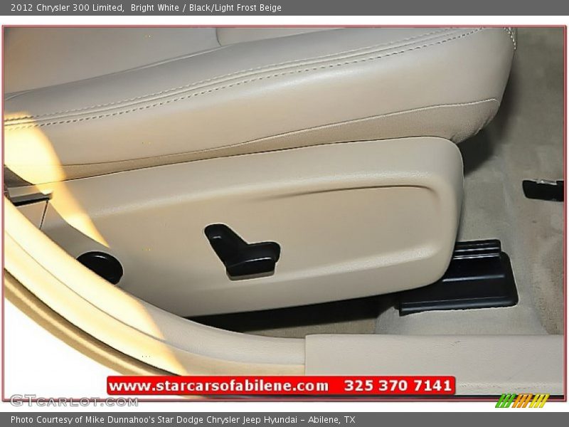 Bright White / Black/Light Frost Beige 2012 Chrysler 300 Limited