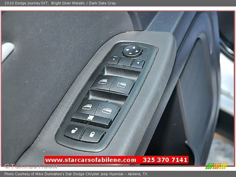 Bright Silver Metallic / Dark Slate Gray 2010 Dodge Journey SXT