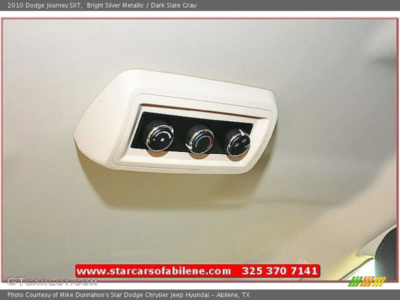 Bright Silver Metallic / Dark Slate Gray 2010 Dodge Journey SXT