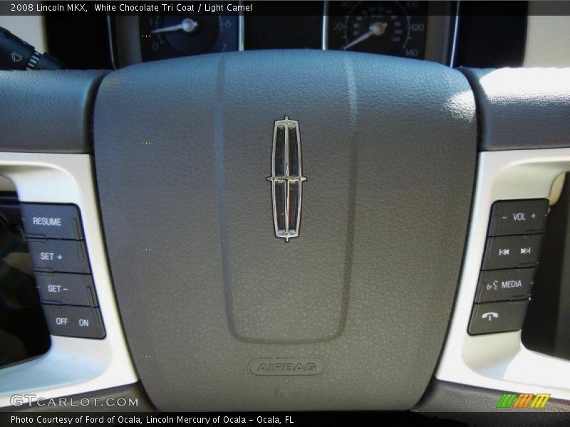 White Chocolate Tri Coat / Light Camel 2008 Lincoln MKX
