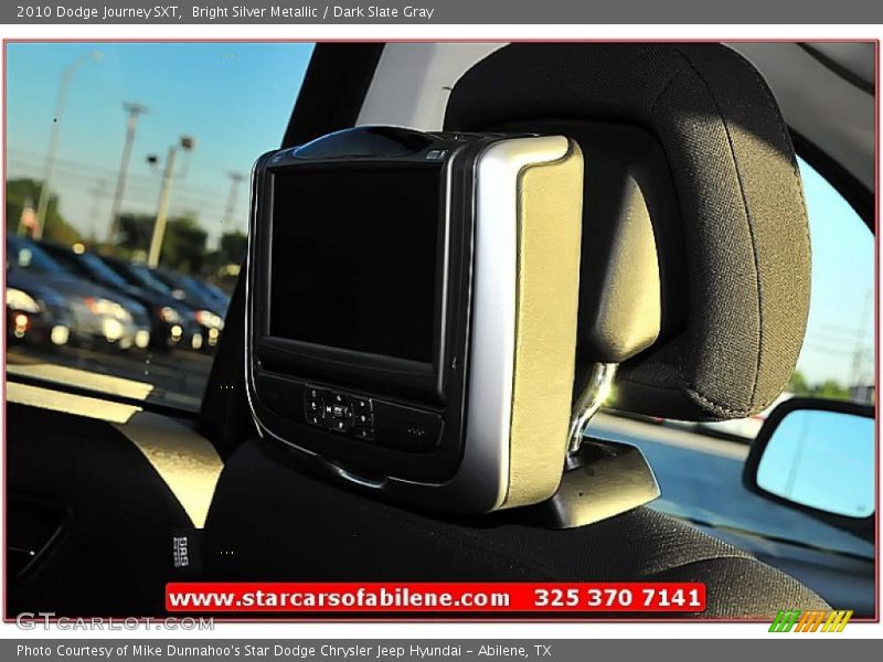 Bright Silver Metallic / Dark Slate Gray 2010 Dodge Journey SXT