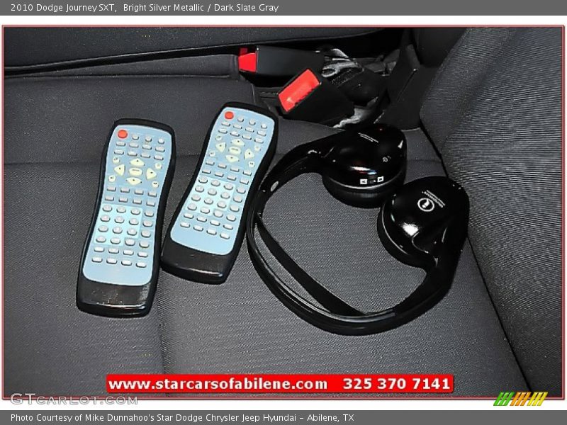 Bright Silver Metallic / Dark Slate Gray 2010 Dodge Journey SXT