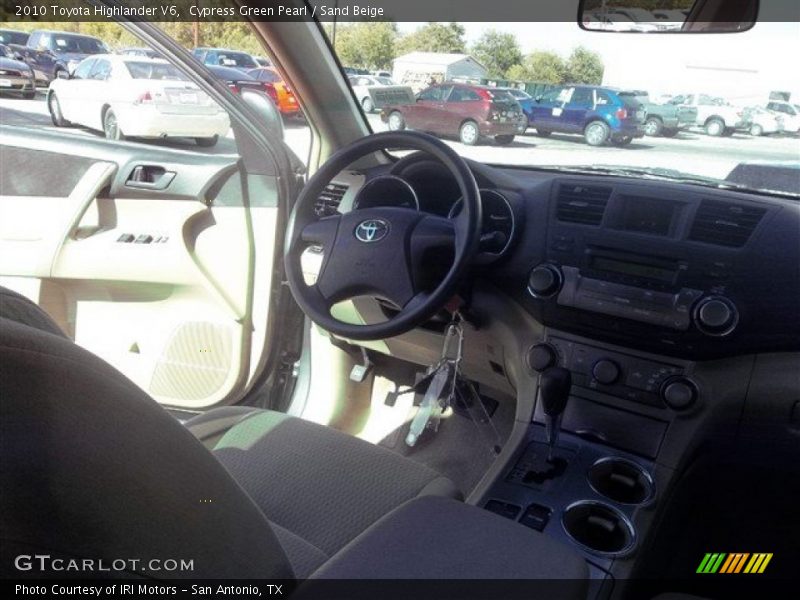 Cypress Green Pearl / Sand Beige 2010 Toyota Highlander V6