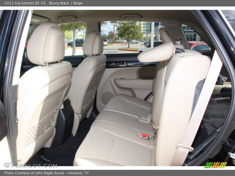 Ebony Black / Beige 2011 Kia Sorento EX V6