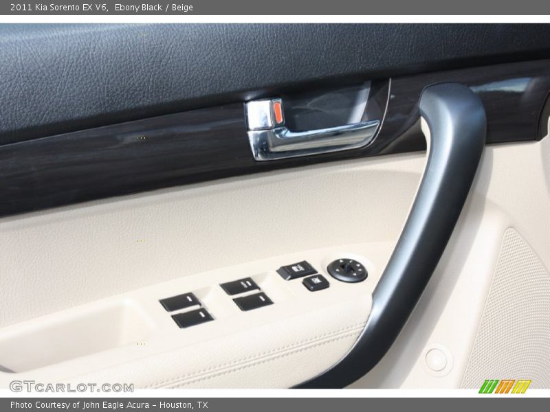 Ebony Black / Beige 2011 Kia Sorento EX V6