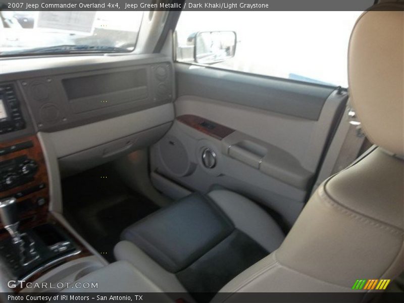Jeep Green Metallic / Dark Khaki/Light Graystone 2007 Jeep Commander Overland 4x4