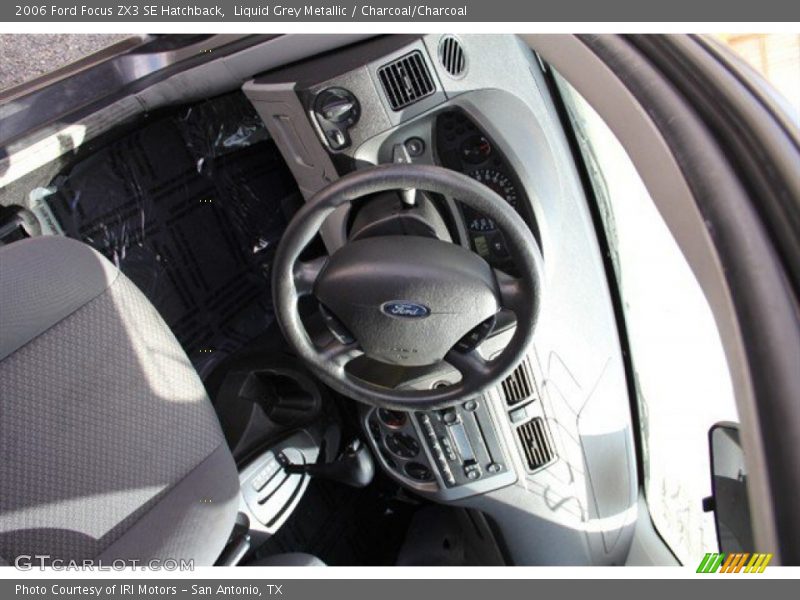 Liquid Grey Metallic / Charcoal/Charcoal 2006 Ford Focus ZX3 SE Hatchback