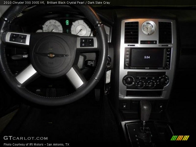 Brilliant Black Crystal Pearl / Dark Slate Gray 2010 Chrysler 300 300S V6
