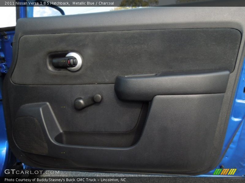 Metallic Blue / Charcoal 2011 Nissan Versa 1.8 S Hatchback