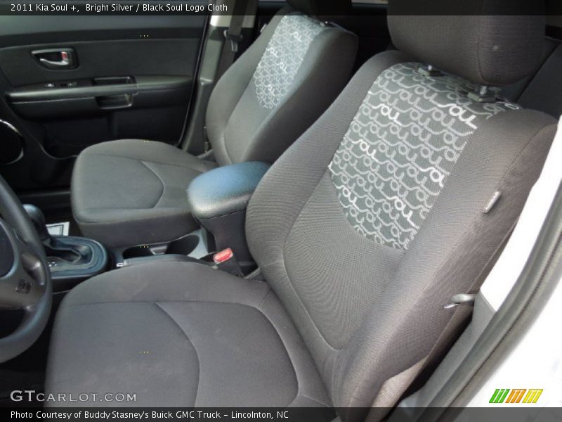 Bright Silver / Black Soul Logo Cloth 2011 Kia Soul +