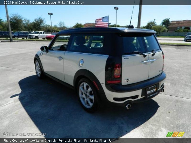 Pepper White / Black/Grey 2009 Mini Cooper S Clubman