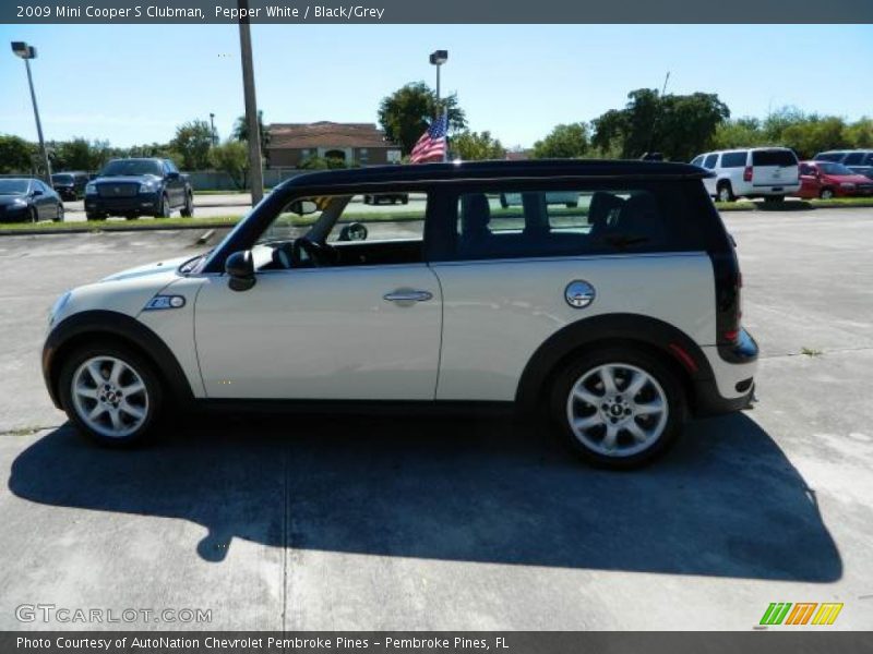 Pepper White / Black/Grey 2009 Mini Cooper S Clubman