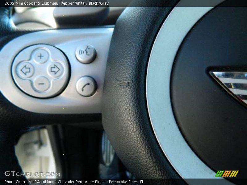 Pepper White / Black/Grey 2009 Mini Cooper S Clubman