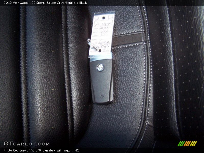 Urano Gray Metallic / Black 2012 Volkswagen CC Sport