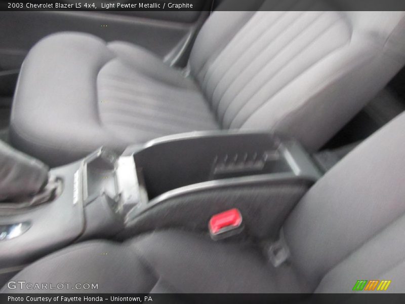 Light Pewter Metallic / Graphite 2003 Chevrolet Blazer LS 4x4