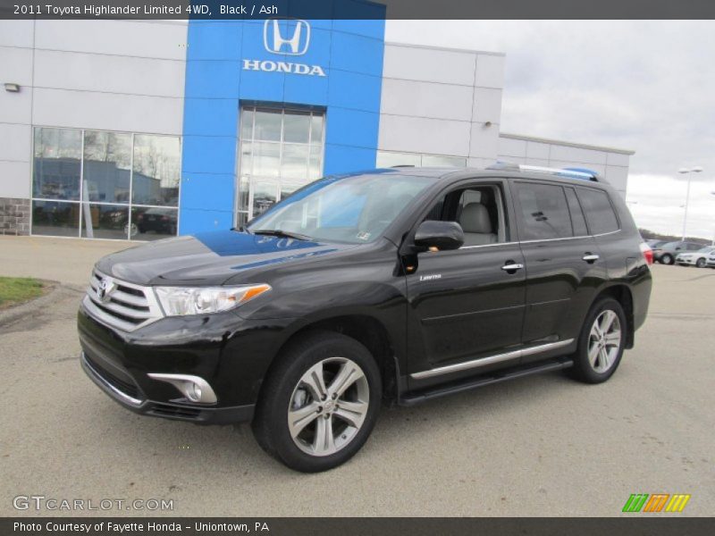 Black / Ash 2011 Toyota Highlander Limited 4WD