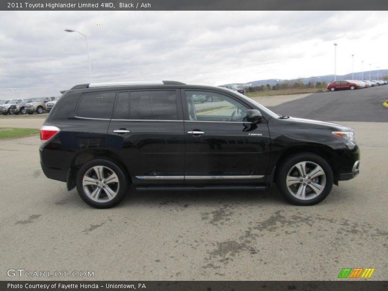 Black / Ash 2011 Toyota Highlander Limited 4WD