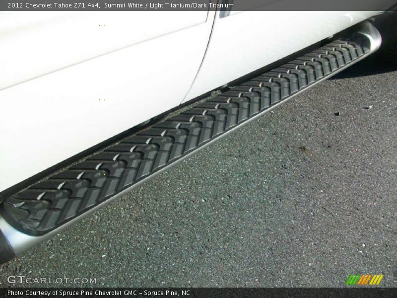 Summit White / Light Titanium/Dark Titanium 2012 Chevrolet Tahoe Z71 4x4