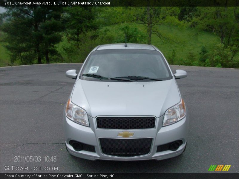 Ice Silver Metallic / Charcoal 2011 Chevrolet Aveo Aveo5 LT