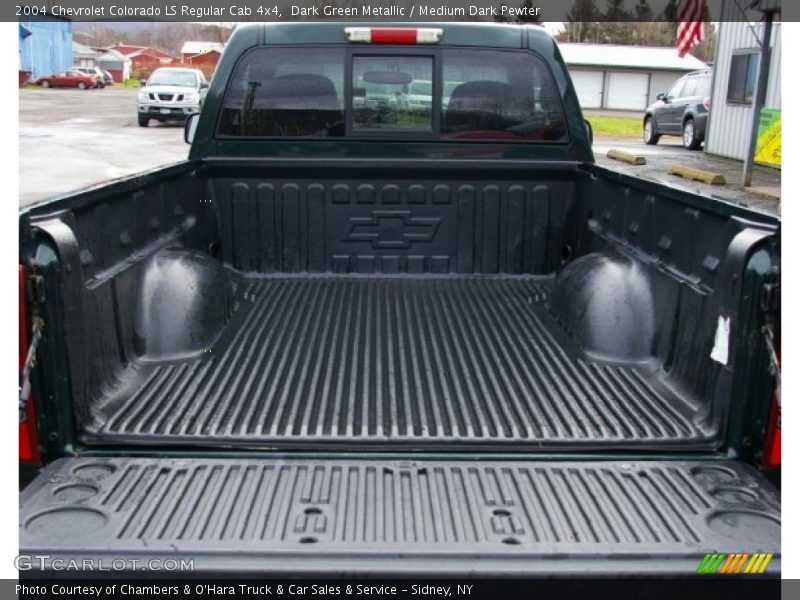  2004 Colorado LS Regular Cab 4x4 Trunk